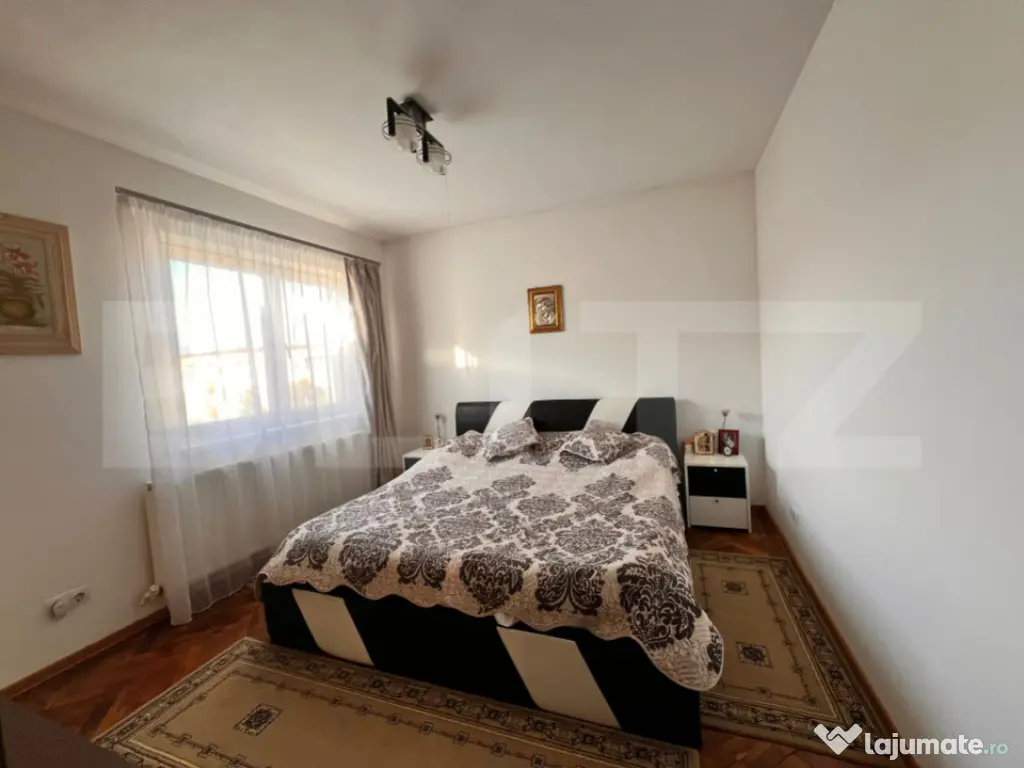 Se vinde apartament renovat si mobilat