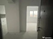 Apartament decomandat, balcon, toate utilitățile, Sos Alexandriei 