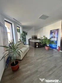 Spațiu comercial, 660 mp, zona Mehala
