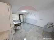 Apartament Spațios și Luminos în Zona Centrală-Inchir... 