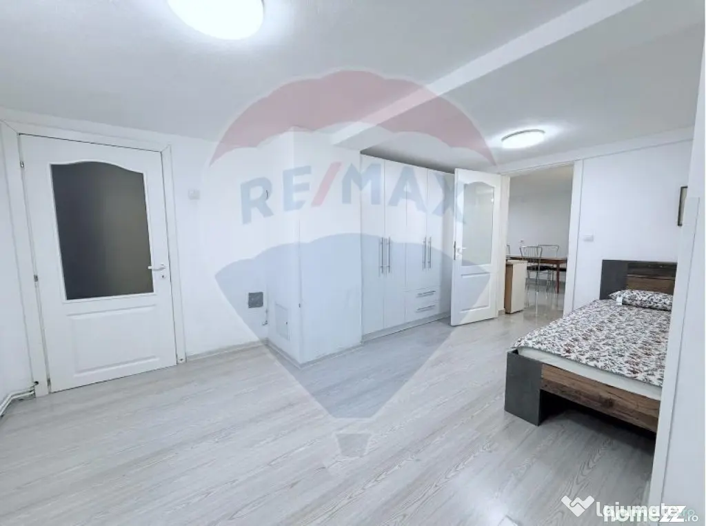 Apartament Spațios în Zona Centrală
