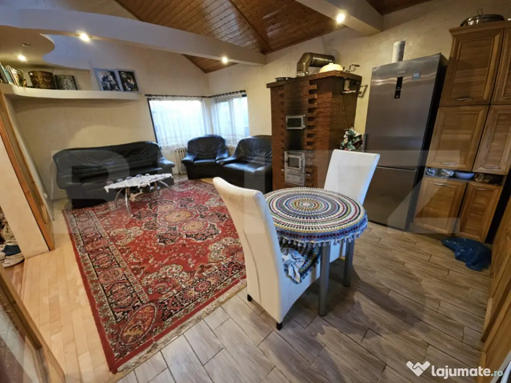 Casa 5 camere, 85 mp, zona Valea Adanca