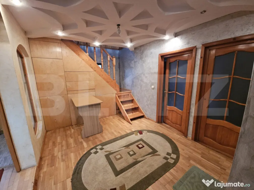 Casa 5 camere, 85 mp, zona Valea Adanca