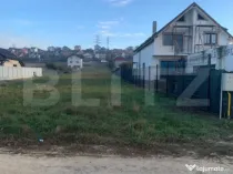 Teren intravilan, 926 mp, front 13 ml, zona Burdujeni