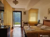 Pensiune cu 21 camere situata in Sinaia 