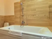 Pensiune cu 21 camere situata in Sinaia 