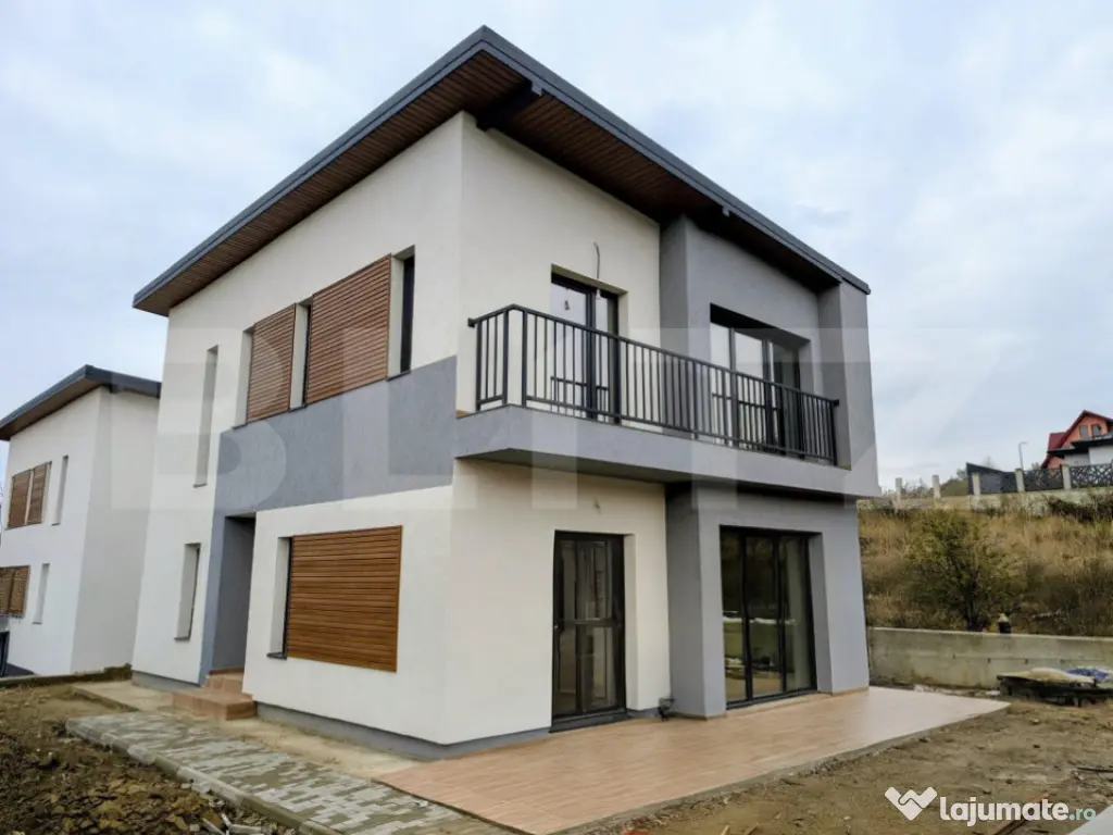 Proprietate deosebită cu design modern și finisaje premium