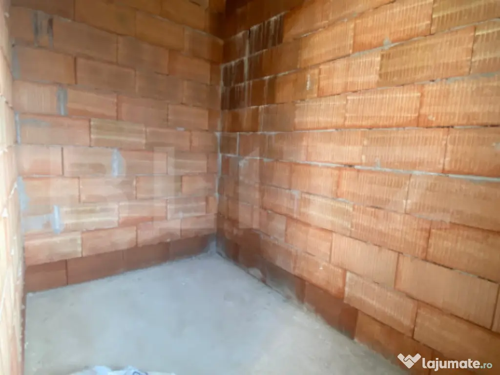 Locuinta spatioasa si eficienta energetic, aproape de oras