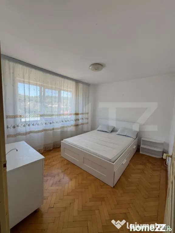 Apartament luminos cu 3 camere Moreni