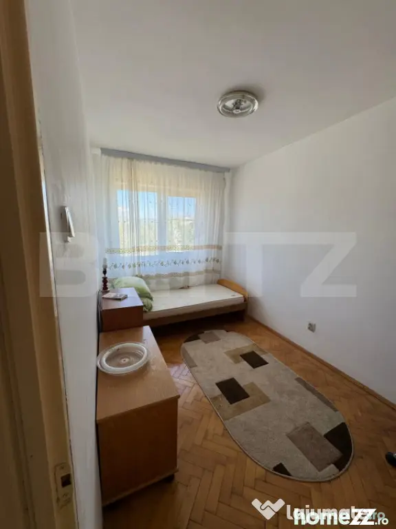 Apartament luminos cu 3 camere Moreni