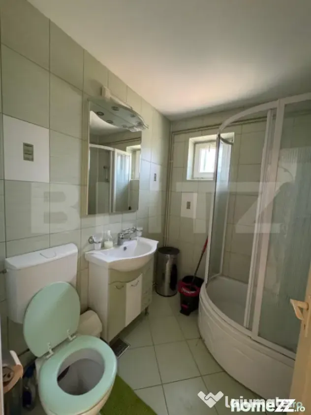 Apartament luminos cu 3 camere Moreni