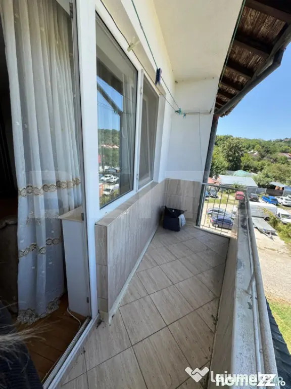 Apartament luminos cu 3 camere Moreni