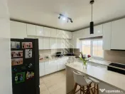 Casa individuala de vanzare, 5 camere si 2 bai, Sag 