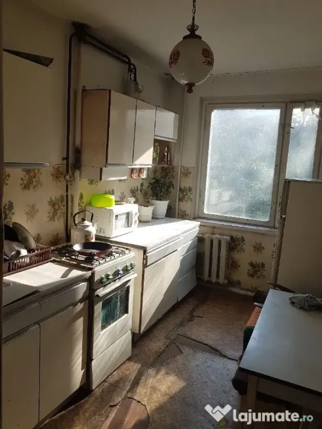 Garsoniera de inchiriat in zona Ghencea