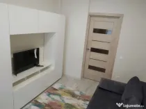 Garsoniera de inchiriat in zona Titan