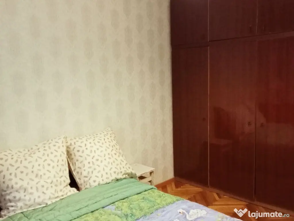 Garsoniera de inchiriat in zona Titan