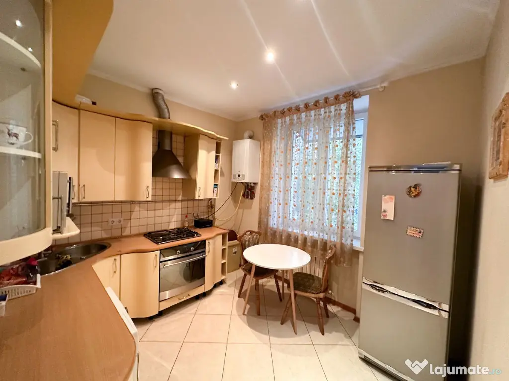 Apartament cu doua camere de inchiriat in zona Crangasi