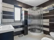 Casă noua pe colt si teren 1079 mp de vanzare in Macea,Arad 