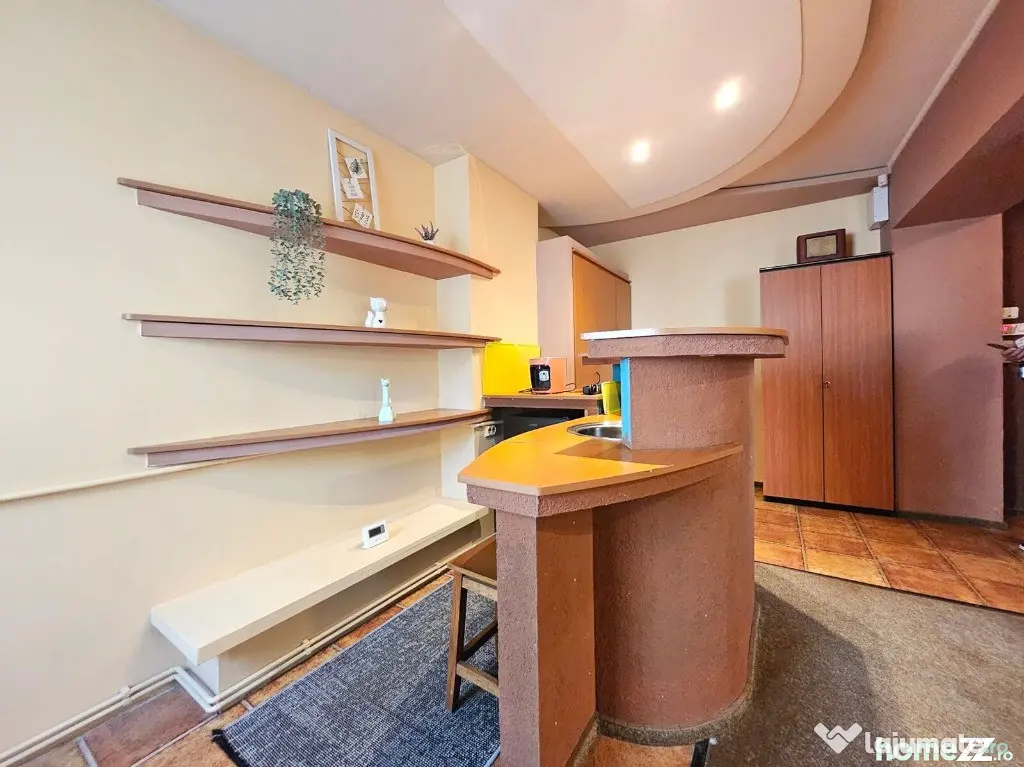 Garsoniera parter, Craiovei, 260 euro - Pitesti (Arges)