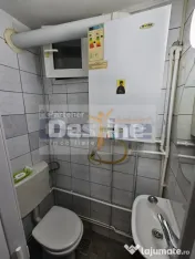 Apartament 2 camere, Semidecomandat, 49 mp, loc de parcare 