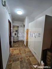 Apartament 2 camere, Semidecomandat, 49 mp, loc de parcare 