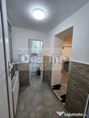 Apartament 2 camere, Semidecomandat, 49 mp, loc de parcare 