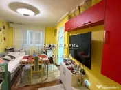 Apartament 3 camere decomandat, etajul 2 -zona Casa de Pe... 