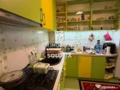 Apartament 3 camere decomandat, etajul 2 -zona Casa de Pe... 