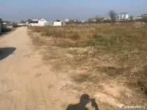 Teren intravilan, 442 mp, front 24 m, zona Plaiul Vulcanesti