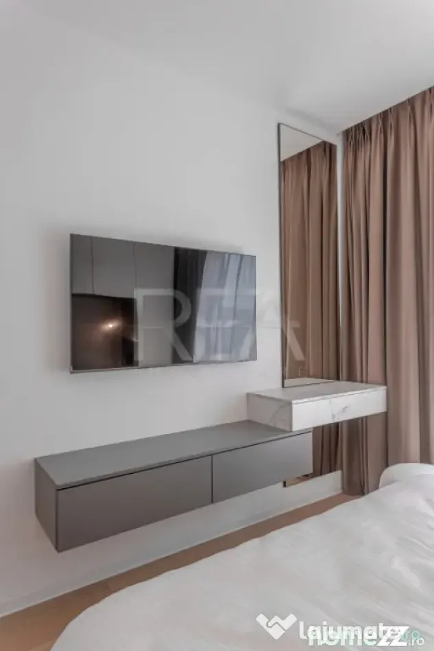 2 camere premium în One Lake Club