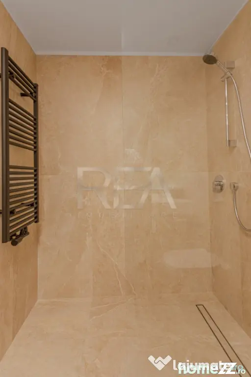 2 camere premium în One Lake Club