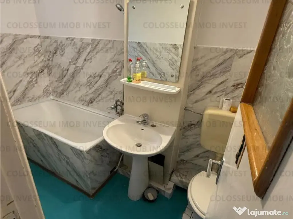 Apartament 2 camere, decomandat - zona Grivitei,etaj intermediar.