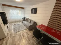 Apartament 2 camere, decomandat - zona Grivitei,etaj intermediar.