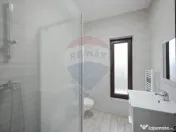 Casă 4 Camere cu Garaj, Construită de Proprietar, Carti... 