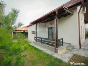 Casă 4 Camere cu Garaj, Construită de Proprietar, Carti... 