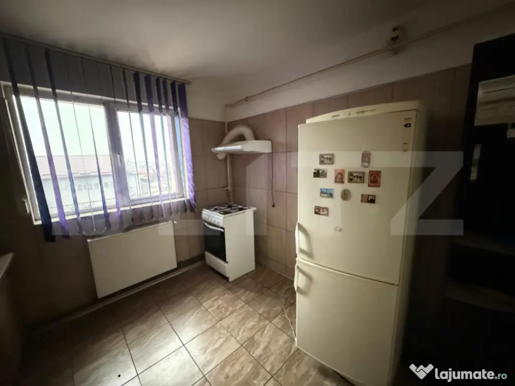 Apartament de vanzare, 52 mp, zona Micro 11