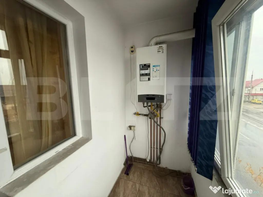 Apartament de vanzare, 52 mp, zona Micro 11