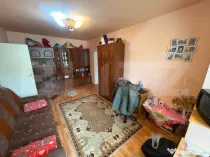 APARTAMENT 2 CAMERE SEMI-DECOMANDAT 51.000 euro