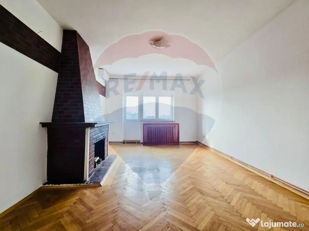 De vanzare apartament central cu terasa, Zona Romana