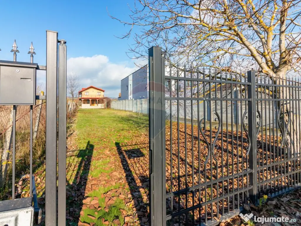 Casă finalizată, 278 mp teren 2305 mp Pleașa, Bucov, P...