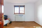 Casă finalizată, 278 mp teren 2305 mp Pleașa, Bucov, P...