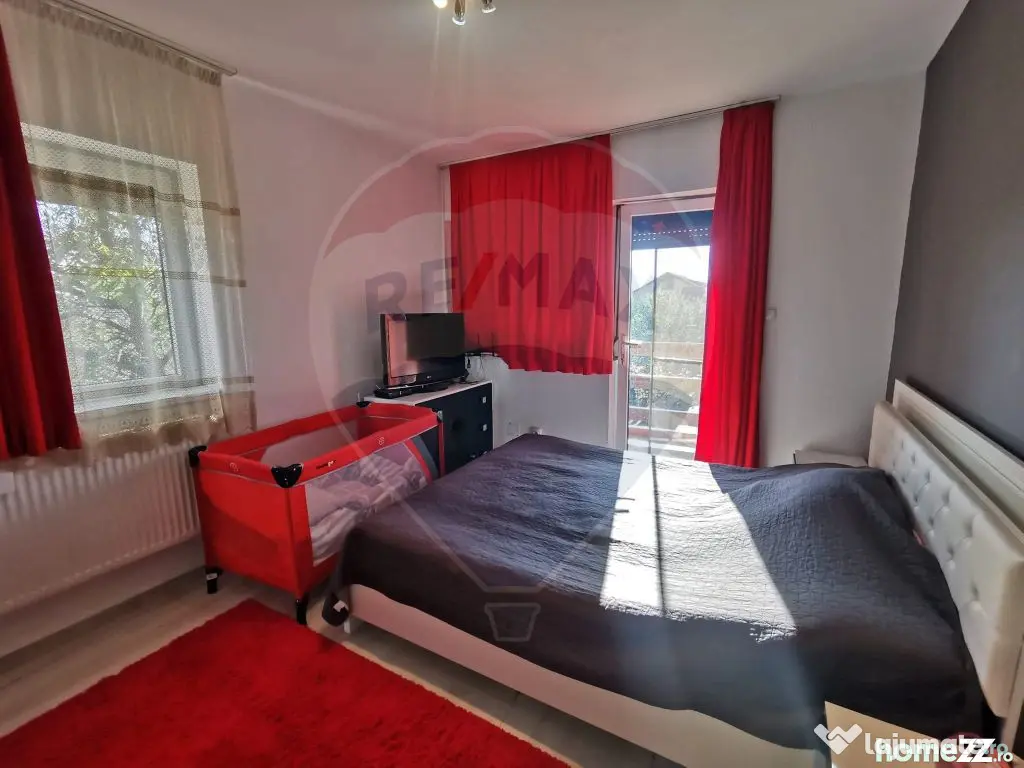 Vanzare/schimb casă 6 camere, curte,zona Metro Oradea cu...