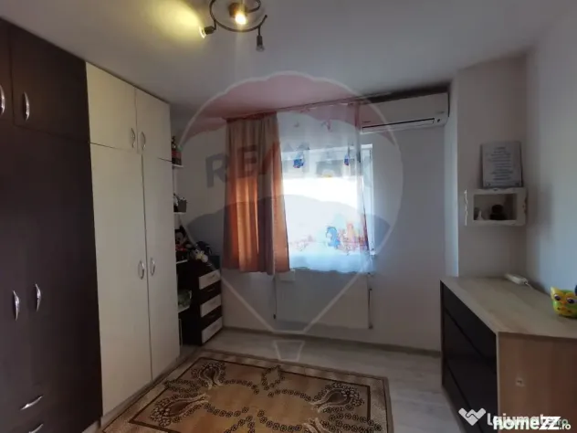 Vanzare/schimb casă 6 camere, curte,zona Metro Oradea cu...