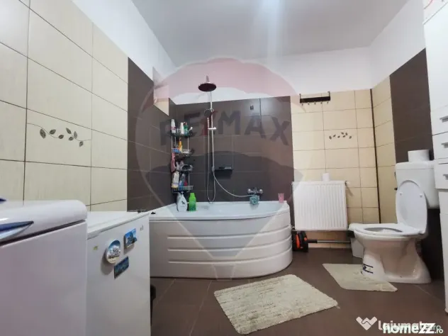 Vanzare/schimb casă 6 camere, curte,zona Metro Oradea cu...