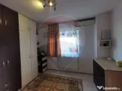 Vanzare/schimb Casă 6 camere, curte, zona Metro Oradea c... 