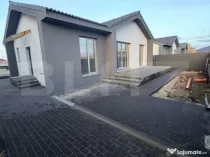 Casă de vânzare în Sânpetru – teren 300 m², suprafaț