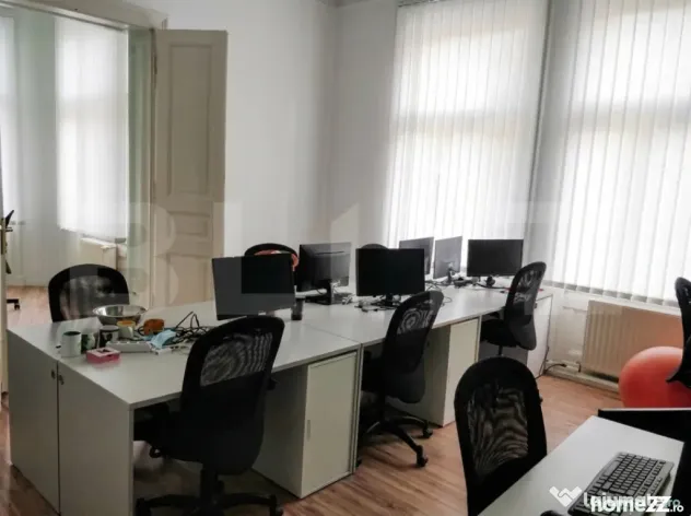 Birouri 220 mp în clădire istorică, Ultracentral | 5 înc