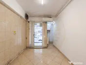 Spatiu Comercial 50 mp, Trafic Intens Auto si Pietonal, Vad 