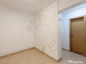 Spatiu Comercial 50 mp, Trafic Intens Auto si Pietonal, Vad 