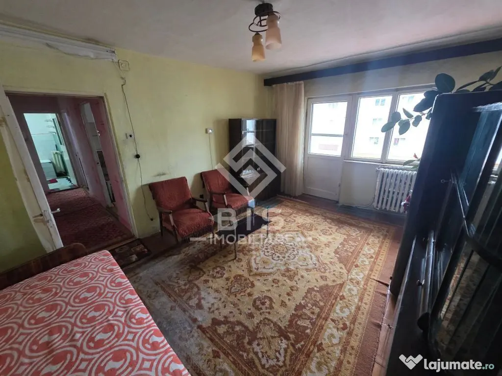 Apartament 2 camere decomandate